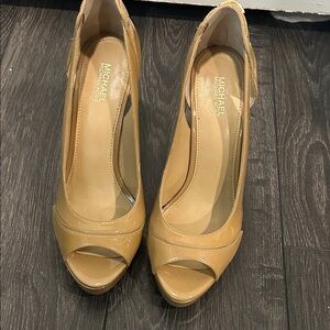 Michael Kors Beige Peep-Toe Heels